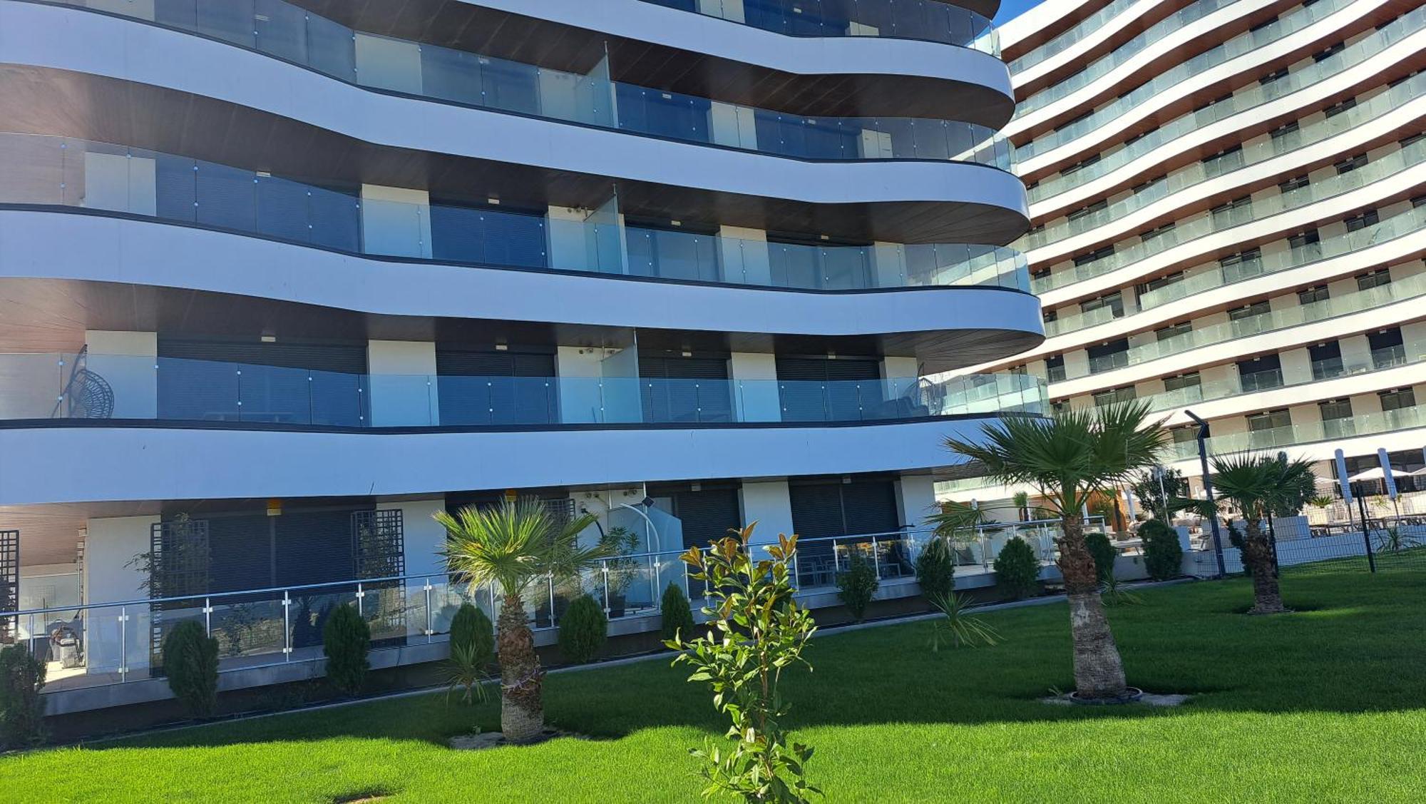 Mamaia Nord Studio La 10 M De Plaja Langa Cluburi エクステリア 写真